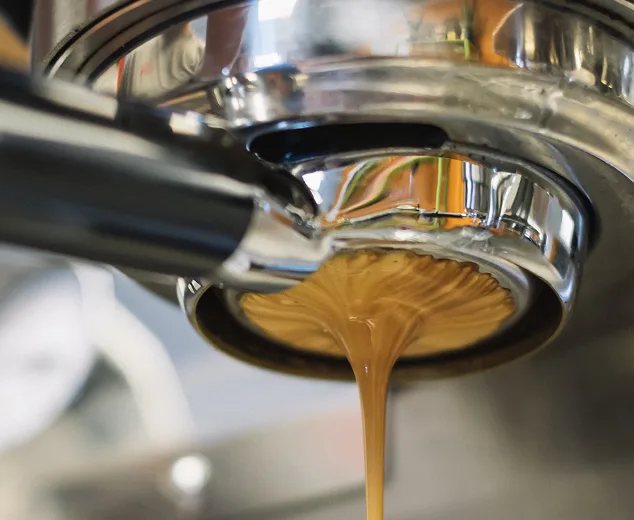 Coffee pour